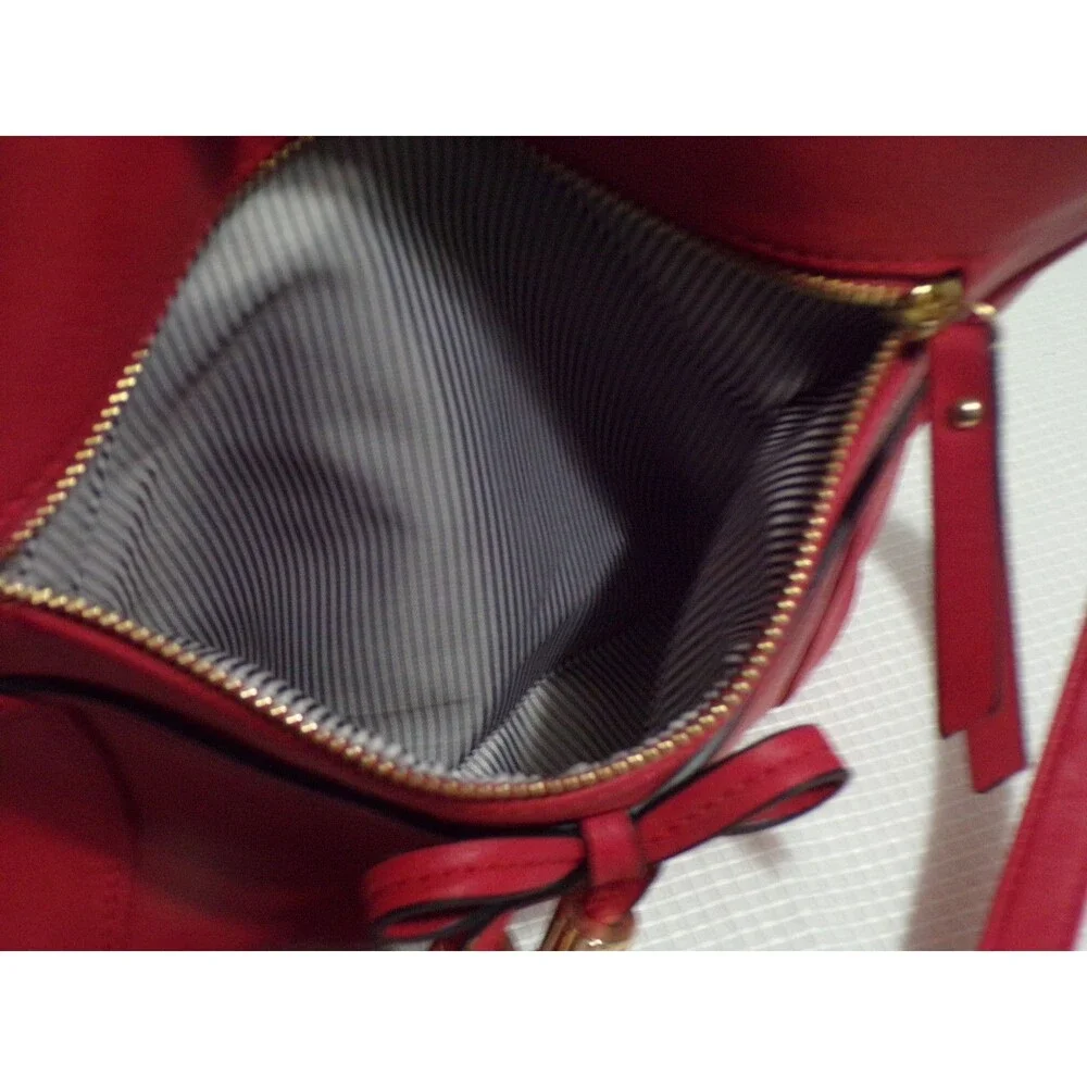 Red With Fringe Shoulder‎ Bag with Gold Accents and Detachable Change Purse Zip
